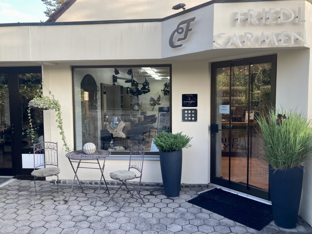 Salon aussen Intercoiffure Carmen Friedl Friseur Neusäß